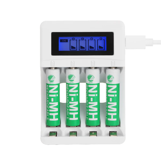 Deltaco USB-batteriladdare för AA/AAA-batterier inklusive 4x AAA-batterier