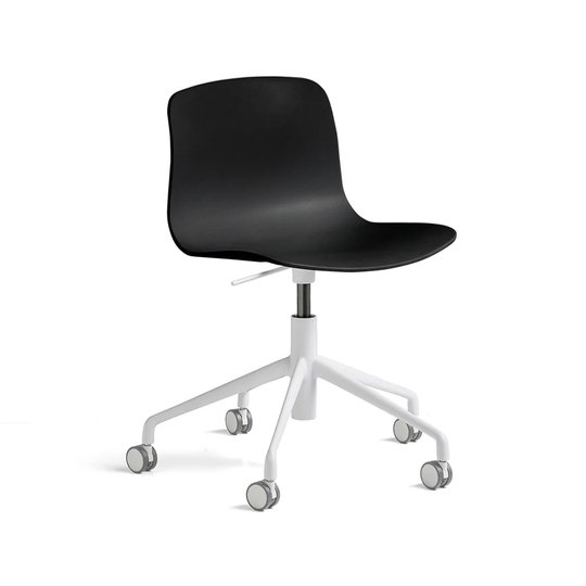 HAY About a Chair 50 kontorsstol black, vitt stativ med hjul