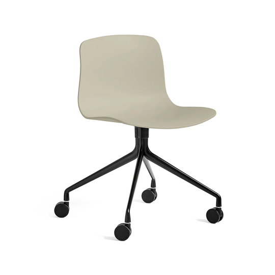 HAY About a Chair 14 kontorsstol pastel green, svart stativ med hjul
