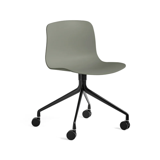 HAY About a Chair 14 kontorsstol dusty green, svart stativ med hjul