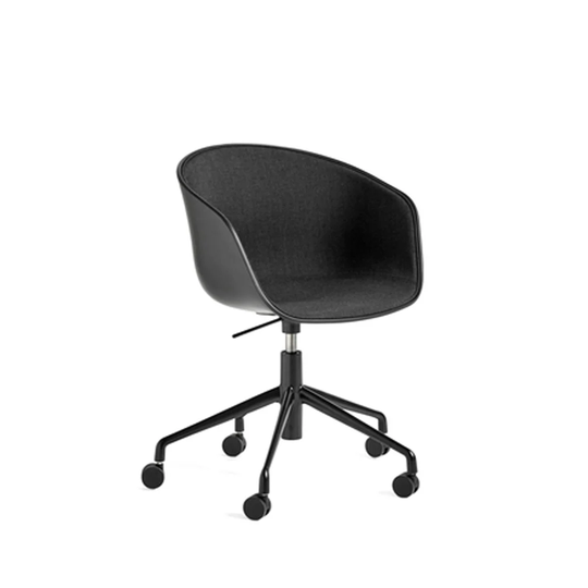 HAY About a Chair 52 kontorsstol, frontklädd tyg remix 183 black, svart stativ med hjul