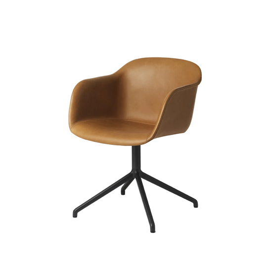 Muuto Fiber kontorsstol läder cognac, svart stativ