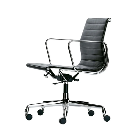 Vitra EA 117 kontorsstol Svart läder-Kromad aluminium